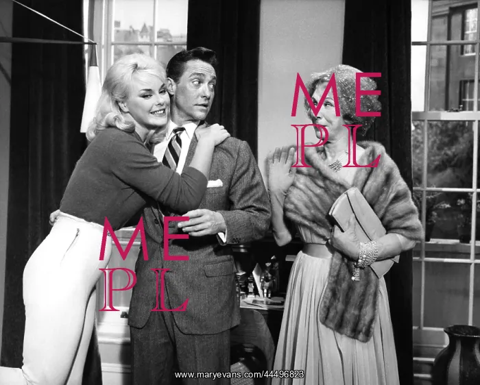 : Don'T Bother To Knock (1961) : Don'T Bother To Knock (1961)