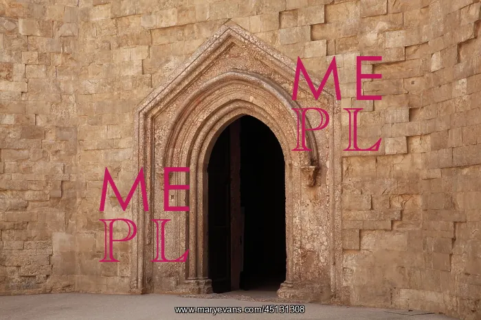 : Door to courtyard, Castel del Monte, Andria, Puglia, Italy : Door to courtyard, Castel del Monte, Andria, Puglia, Italy