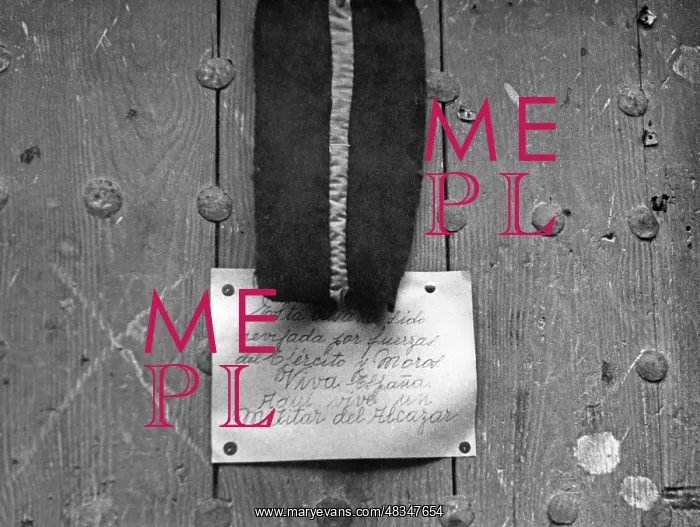 : Doorplate in Toledo, 1936 : Doorplate in Toledo, 1936