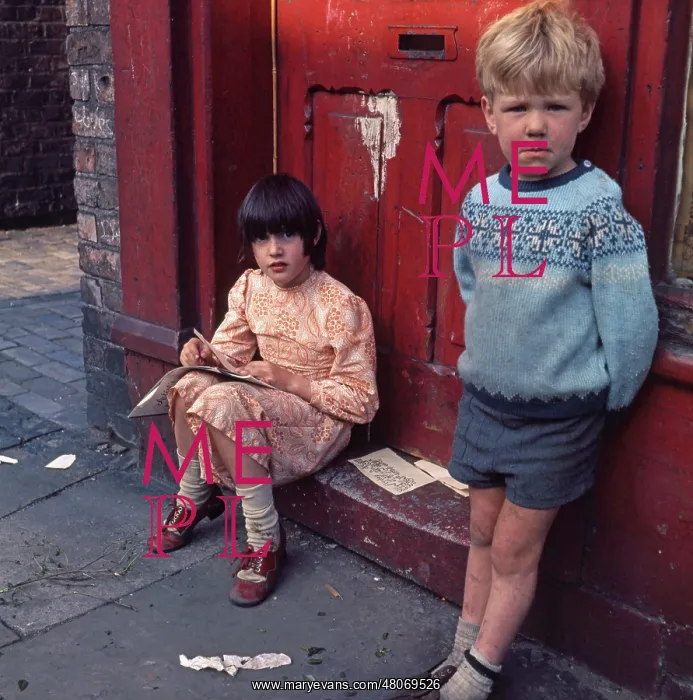  : Doorstep Artist 2.. Light Pipe Hall Road, Stockton 1970s