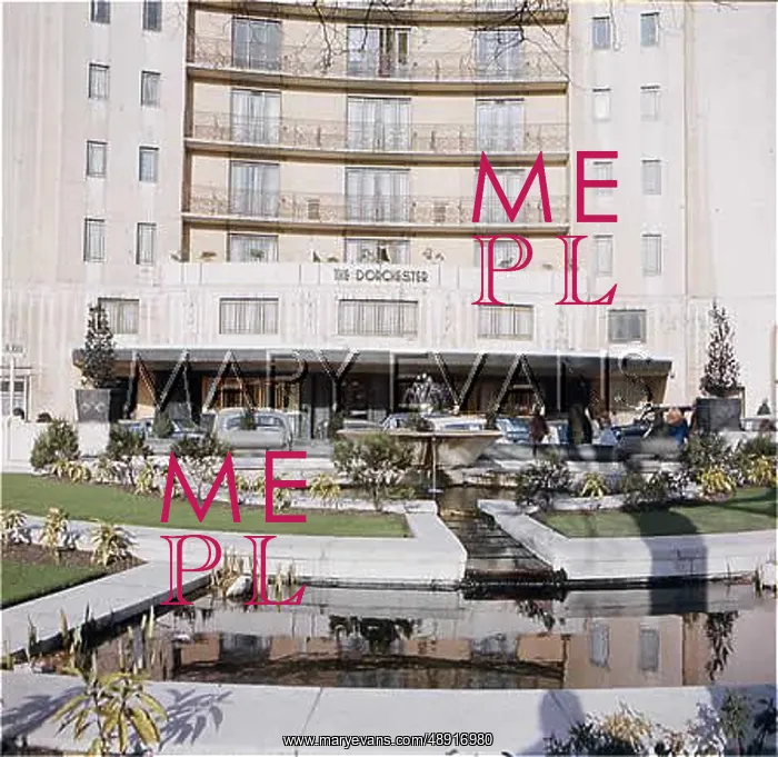 : DORCHESTER HOTEL : DORCHESTER HOTEL