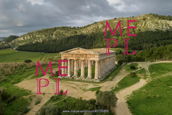 : Doric temple, Segesta, Sicily, Italy : Doric temple, Segesta, Sicily, Italy