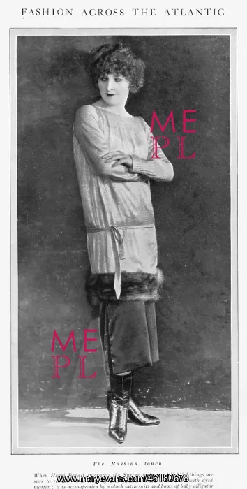 : Doris Keane wearing a model from Henri Bendel : Doris Keane wearing a model from Henri Bendel