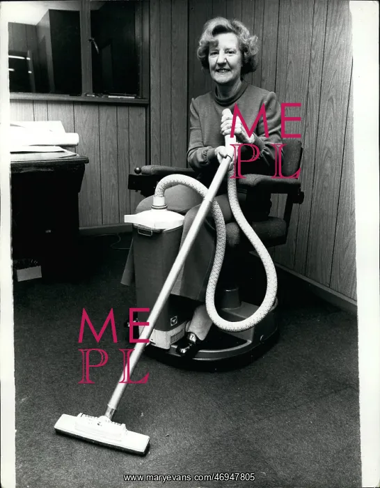 : Doris White demonstrating new invalid chair, London : Doris White demonstrating new invalid chair, London