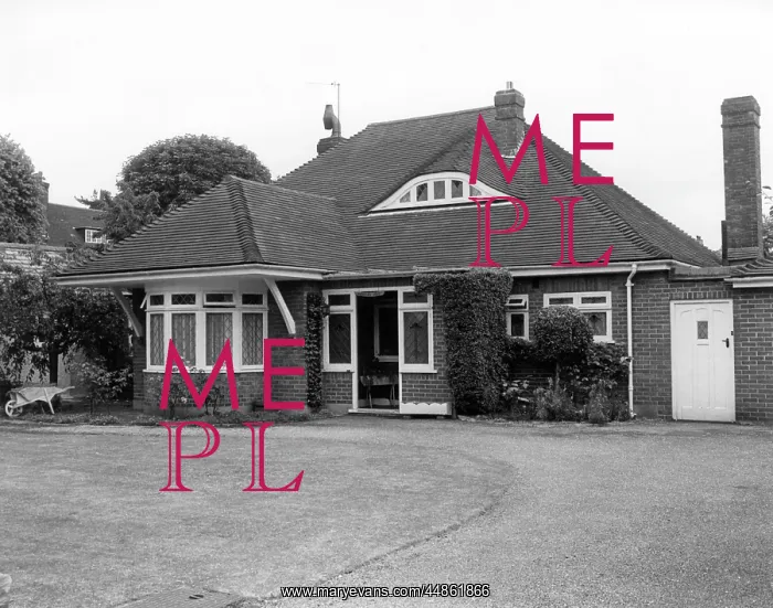 : DORMER BUNGALOW : DORMER BUNGALOW