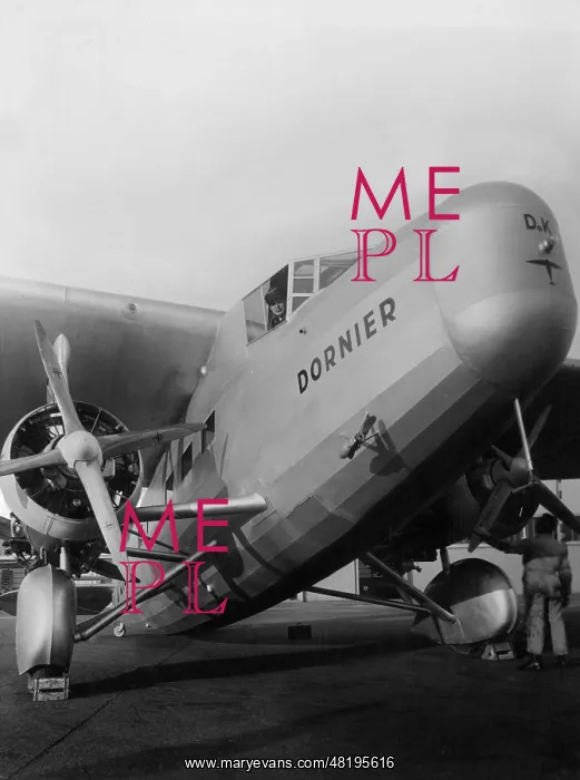 : Dornier Do-k in Berlin-Tempelhof, 1932 : Dornier Do-k in Berlin-Tempelhof, 1932