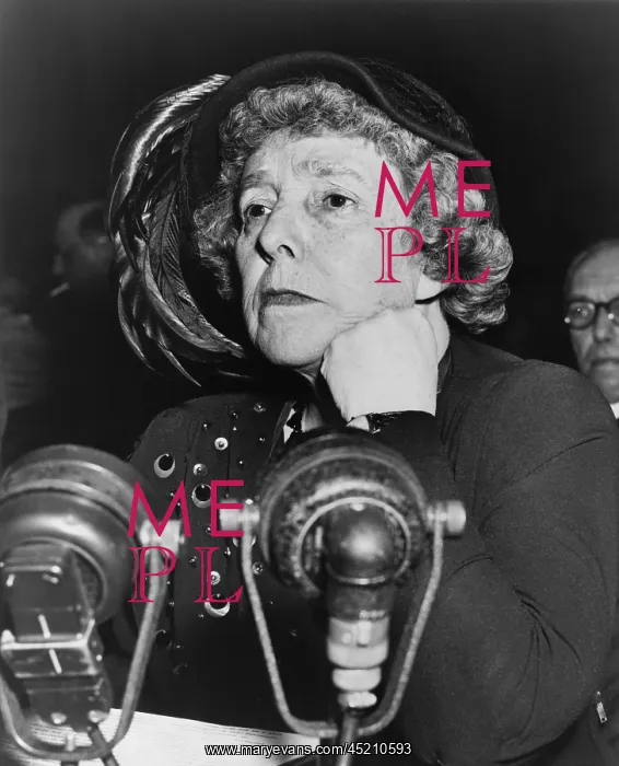  : Dorothy Kenyon before the Senate Foreign ?