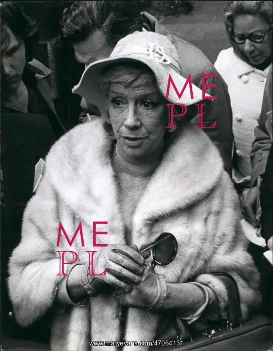 : Dorothy Squires, Welsh singer : Dorothy Squires, Welsh singer