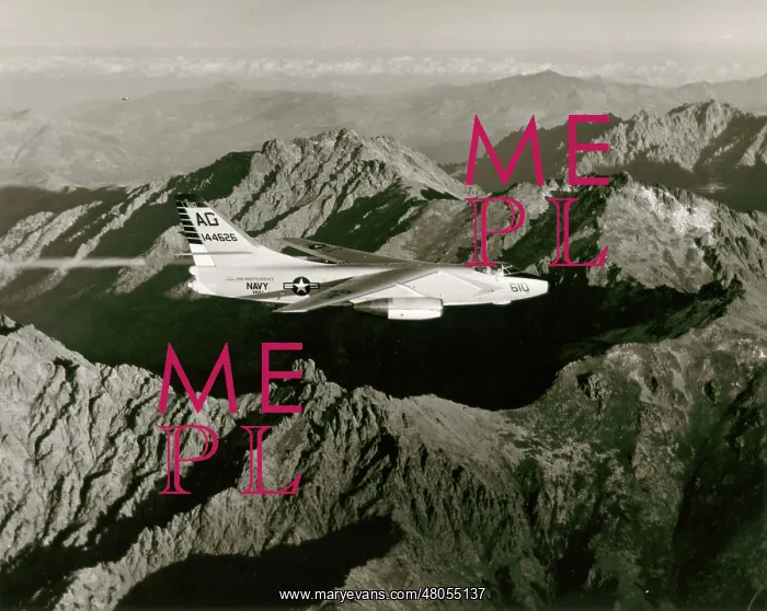 : A Douglas A3D-2 Skywarrior 144626 from USS Independence : A Douglas A3D-2 Skywarrior 144626 from USS Independence