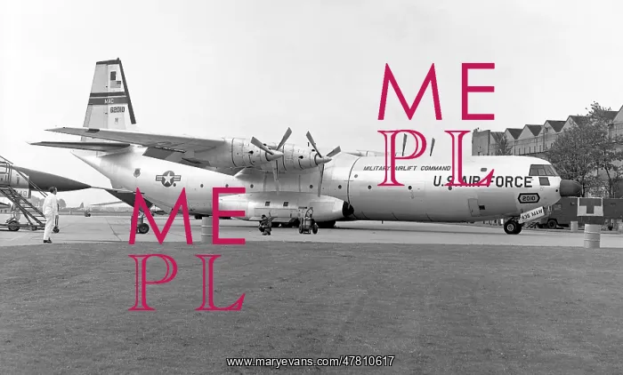 : Douglas C-133A Cargomaster 56-2010 : Douglas C-133A Cargomaster 56-2010