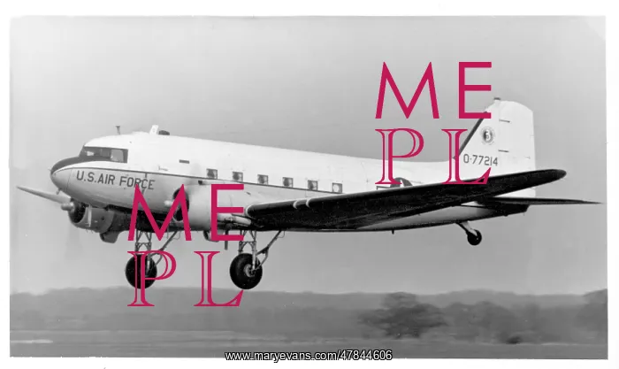 : Douglas C-47B Skytrain 44-77214 : Douglas C-47B Skytrain 44-77214