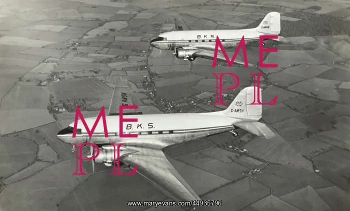  : Douglas DC-3