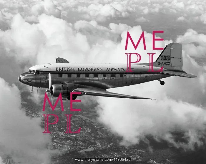 : Douglas DC-3 : Douglas DC-3