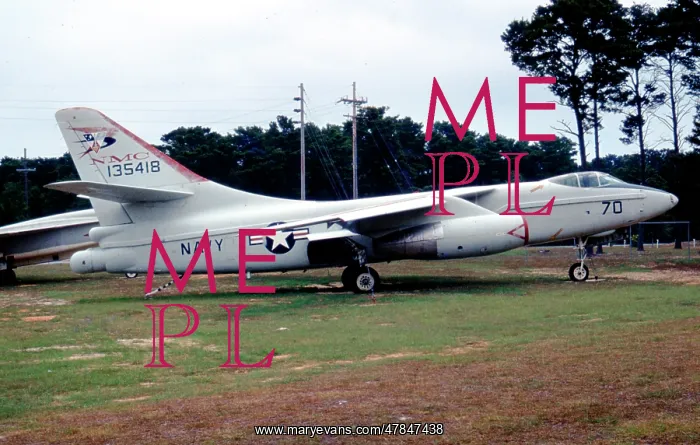 : Douglas EA-3A Skywarrior 135418 : Douglas EA-3A Skywarrior 135418