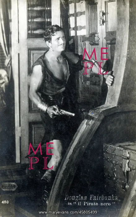 : Douglas Fairbanks in The Black Pirate : Douglas Fairbanks in The Black Pirate
