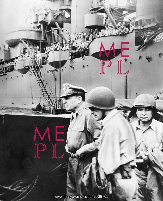 : Douglas MacArthur, 1943 : Douglas MacArthur, 1943