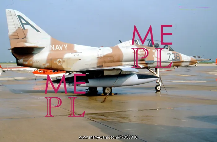 : Douglas TA-4J Skyhawk 153672 : Douglas TA-4J Skyhawk 153672