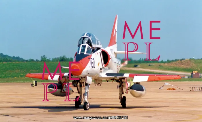 : Douglas TA-4J Skyhawk 158137 : Douglas TA-4J Skyhawk 158137