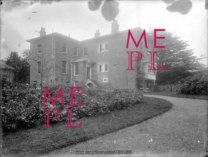 : Dower House in North Cray Road : Dower House in North Cray Road