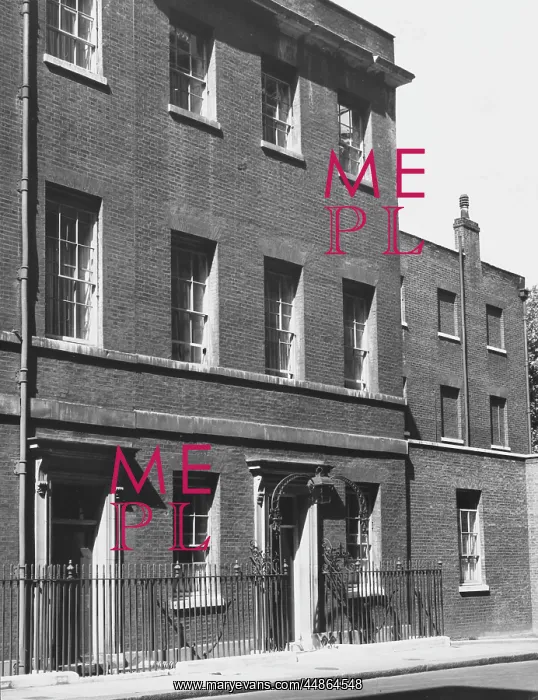 : DOWNING STREET 1930S : DOWNING STREET 1930S
