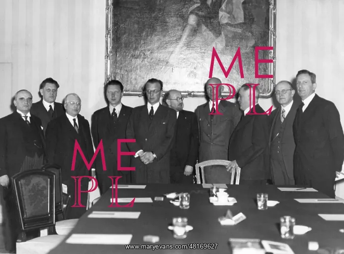 : Dr. Arthur Seyss-Inquart : Dr. Arthur Seyss-Inquart