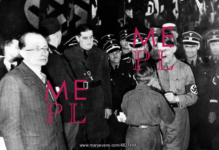 : Dr. Ernst Putzi Hanfstaengl : Dr. Ernst Putzi Hanfstaengl