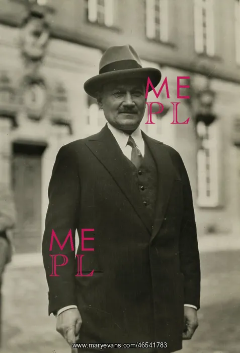 : Dr Eugene Osty : Dr Eugene Osty