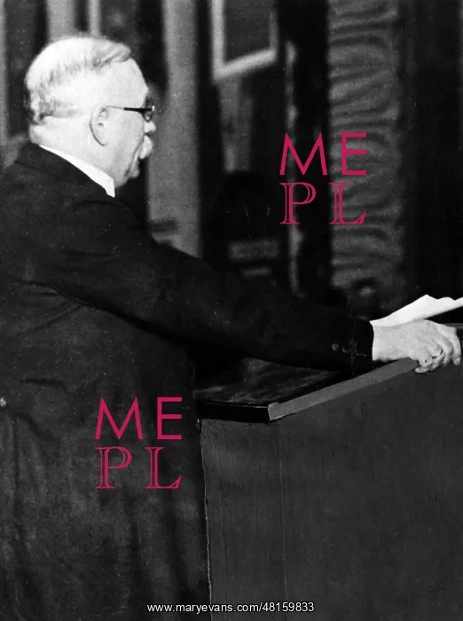 : Dr. Heinrich Bruning : Dr. Heinrich Bruning