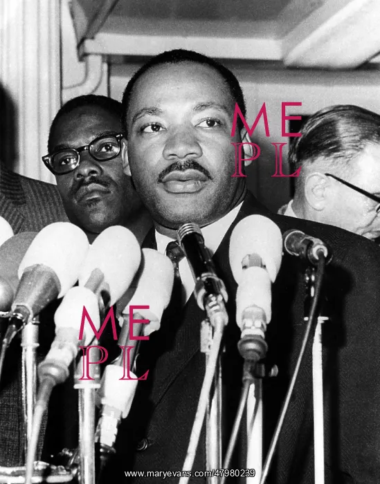 : Dr. Martin Luther King, Jr : Dr. Martin Luther King, Jr