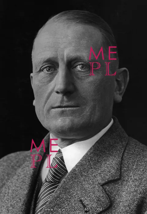 : Dr. Neumann : Dr. Neumann