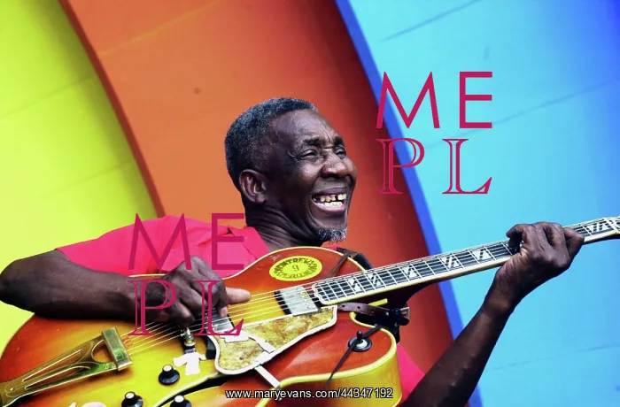 : Dr Philip Tabane : Dr Philip Tabane