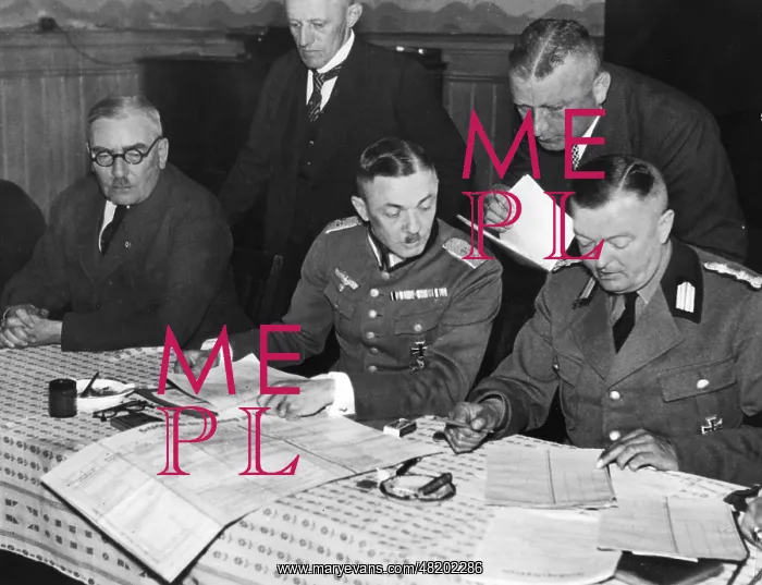 : Draft board, 1935 : Draft board, 1935