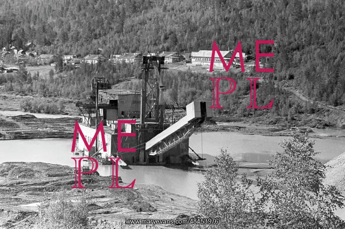 : Drag on the Bodaibinka River, 1968 : Drag on the Bodaibinka River, 1968