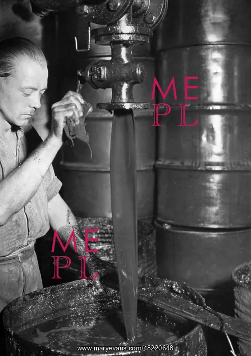: Draining refining residues, 1936 : Draining refining residues, 1936