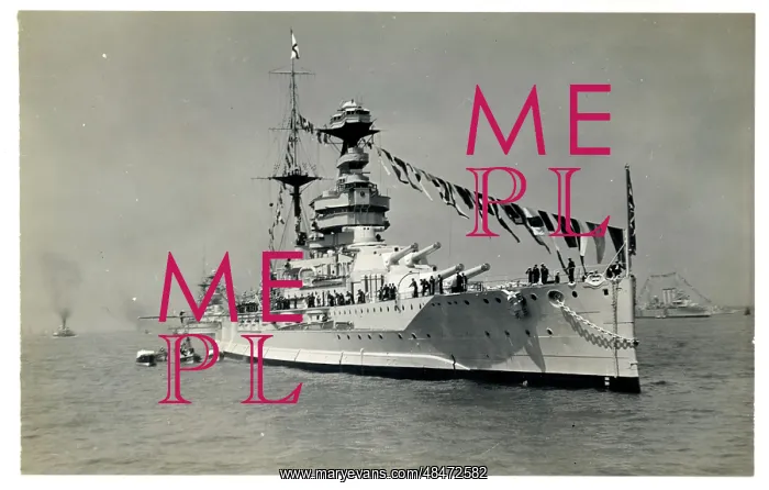 : Dreadnought Battleship HMS Queen Elizabeth : Dreadnought Battleship HMS Queen Elizabeth