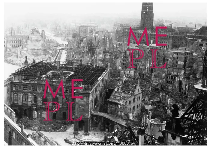 : DRESDEN BOMBED : DRESDEN BOMBED