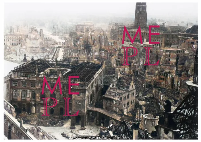 : DRESDEN BOMBED : DRESDEN BOMBED