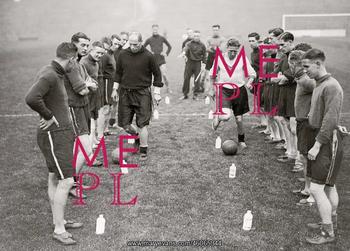 : Dribblings at the Fulham F.C : Dribblings at the Fulham F.C