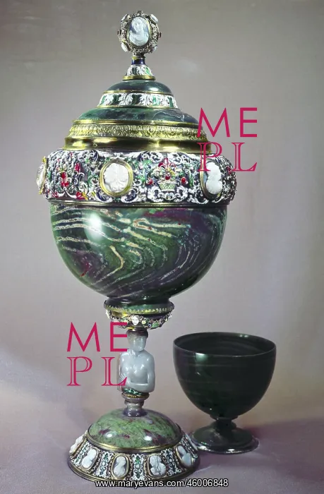 : Drinking Vessel : Drinking Vessel