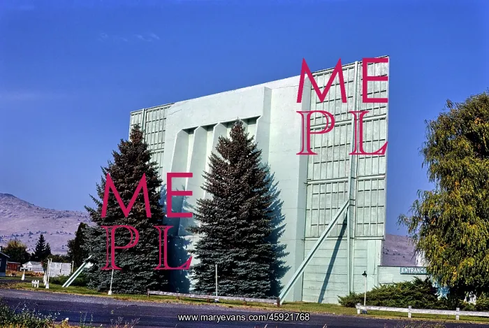 : Drive-in, theater, cinema : Drive-in, theater, cinema
