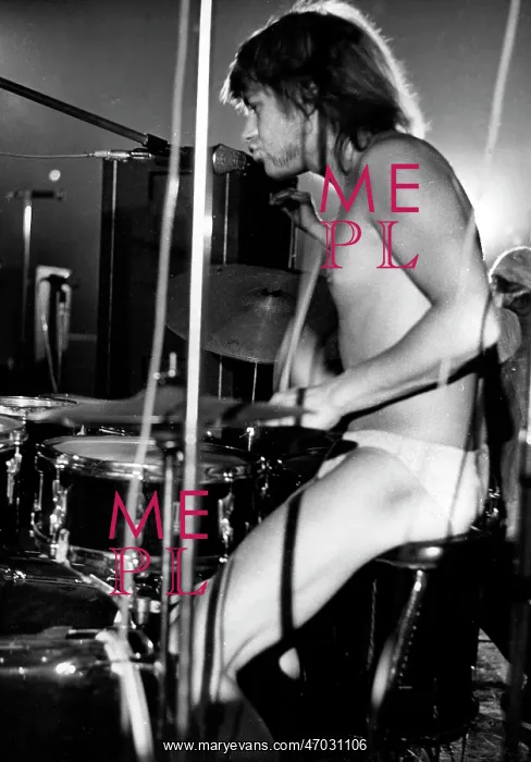 : Drummer Colin Allen 1938 - : Drummer Colin Allen 1938 -