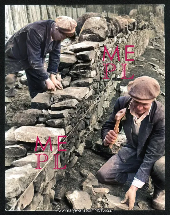 : DRY STONE WALLING : DRY STONE WALLING
