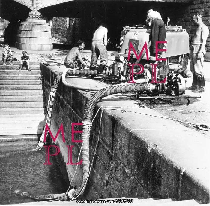 : Dryness in Vienna 1961 : Dryness in Vienna 1961