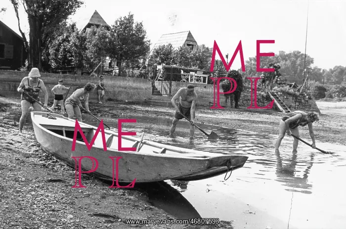 : Dryness in Vienna 1964 : Dryness in Vienna 1964