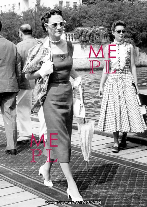 : Duchess of Windsor on holiday in Venice : Duchess of Windsor on holiday in Venice