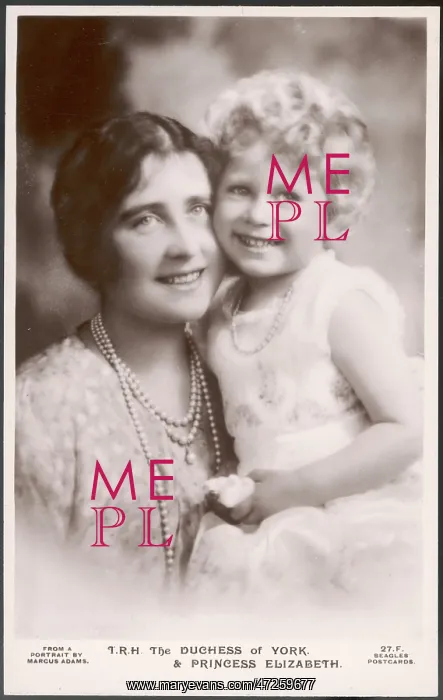 : Duchess of York with Princess Elizabeth : Duchess of York with Princess Elizabeth