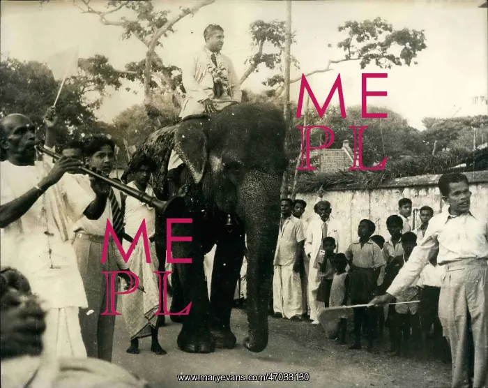 : Dudley Senanayake riding an elephant, Ceylon (Sri Lanka) : Dudley Senanayake riding an elephant, Ceylon (Sri Lanka)