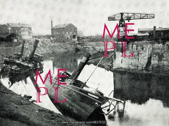 : Duisburg, Germany, captured by US troops, WW2 : Duisburg, Germany, captured by US troops, WW2