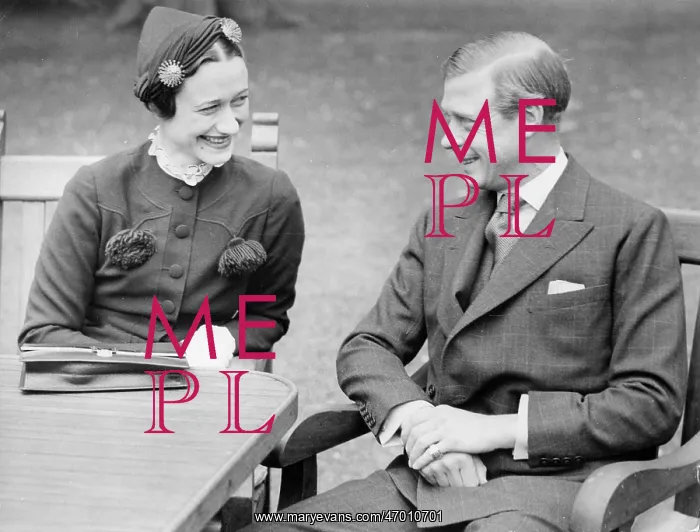 : Duke & Duchess of Windsor in France : Duke & Duchess of Windsor in France