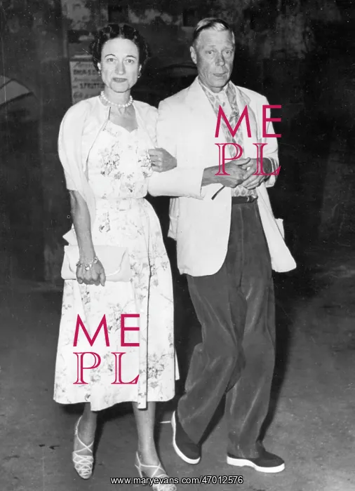 : Duke & Duchess of Windsor in Genoa, Italy : Duke & Duchess of Windsor in Genoa, Italy